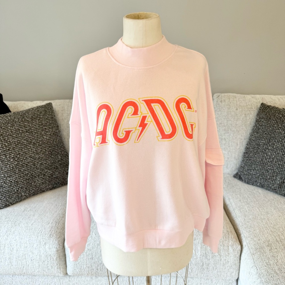 S M Pink AC/DC Sweatshirt concert tour - Picture 3 of 5
